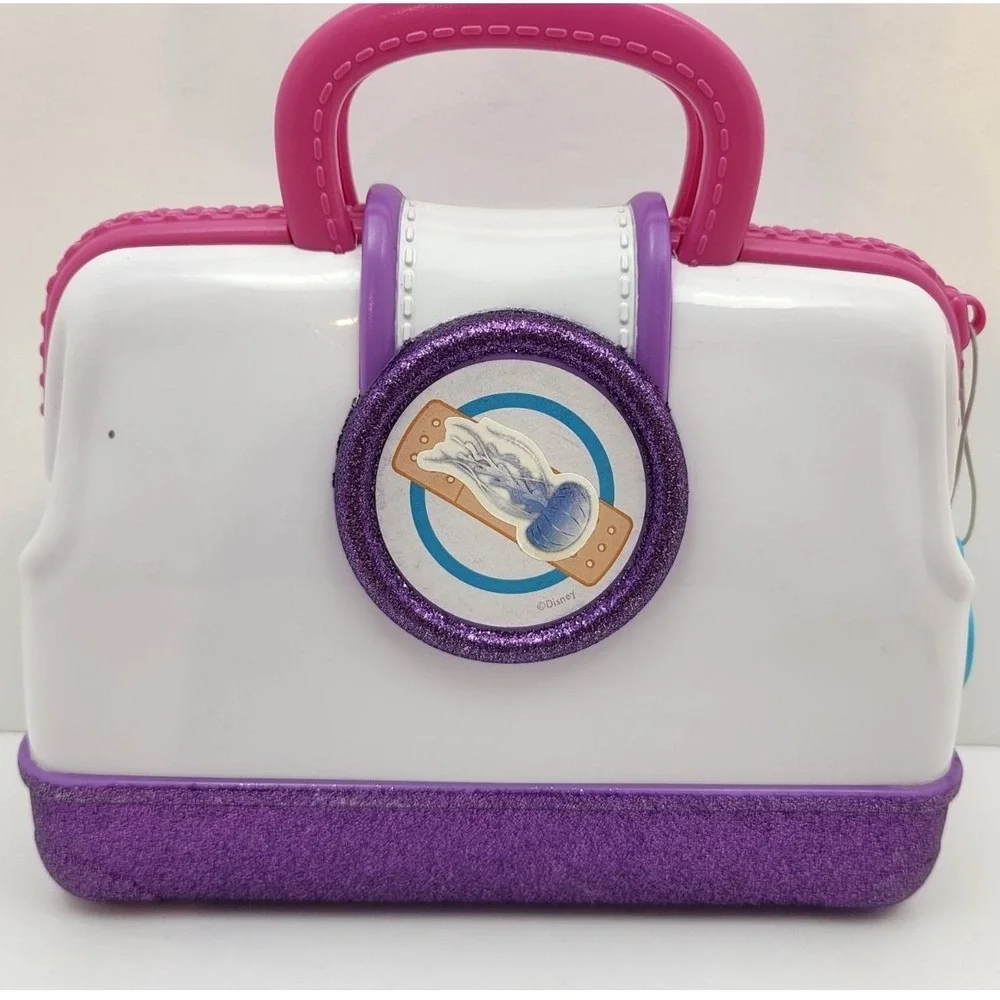 Disney Junior Doc McStuffins Toy Hospital Doctor's Bag Play Set with Accessories
